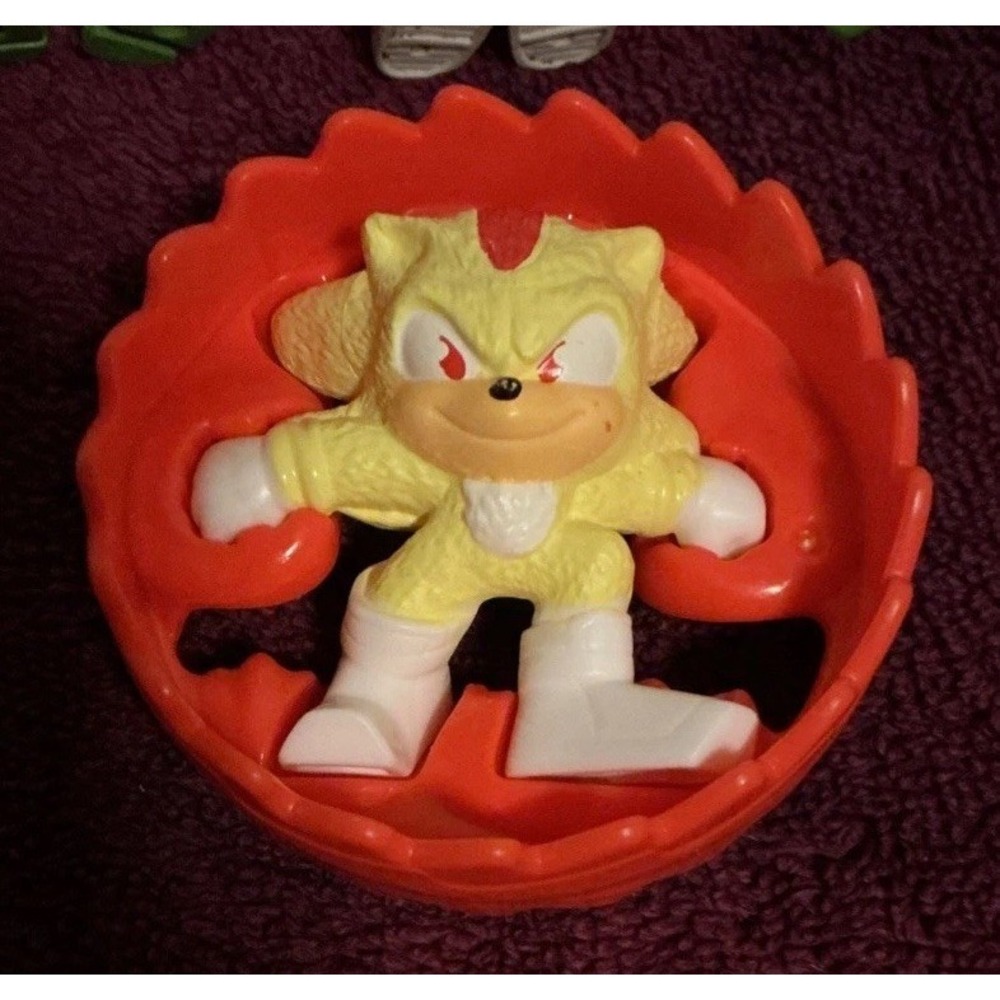 Iced Lot Of 12 Sonic Action Figures,  2" To‎ 5" Tall - Picture 5 of 6